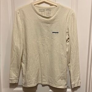 Patagonia Off-White Long Sleeve Women’s Tee
